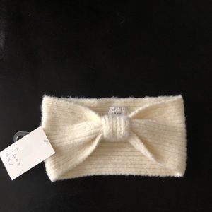 Cream head band